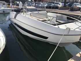 2018 Bénéteau Boats Flyer 8.8 Spacedeck προς πώληση