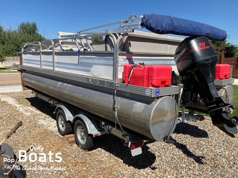 1988 Newman Pontoon Boats 20 for sale. View price, photos and Buy 1988