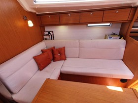 2014 Bavaria Yachts 37 Cruiser