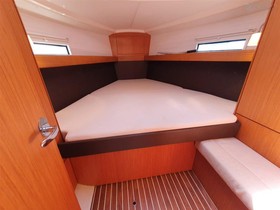 2014 Bavaria Yachts 37 Cruiser προς πώληση