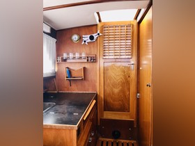 1968 Coronet 24 Cabin