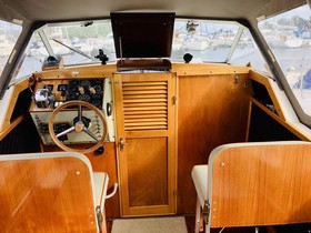 1968 Coronet 24 Cabin