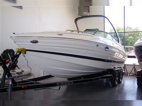 Cruisers Sport Series 278 Bowrider