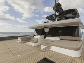 Moon Yacht 60 Sail