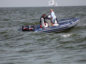 Kupiti 2008 Stingray Marine Searider 5.6