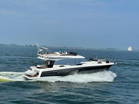 2021 Prestige Yachts 590 Flybridge #64 на продажу