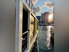 2022 La Mare Houseboat Modern 11 for sale