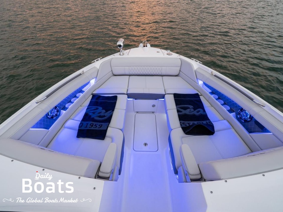 Sea Ray Slx 350 for sale. View price, photos and Buy Sea Ray Slx 350