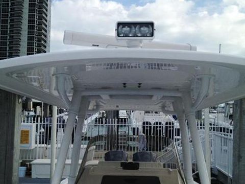 2012 Intrepid 327 Open