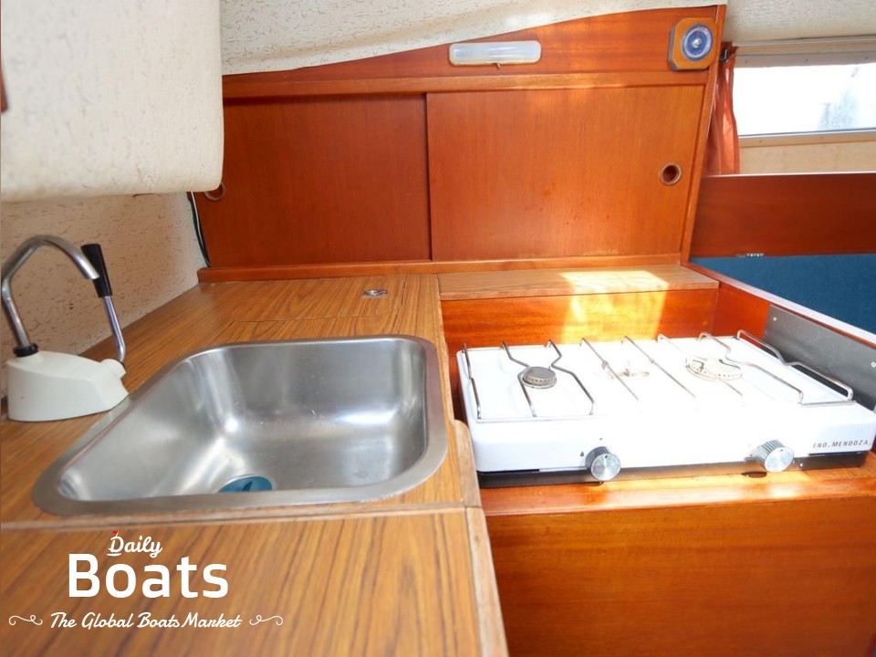 1980 Hallberg Rassy 26 for sale. View price, photos and Buy 1980