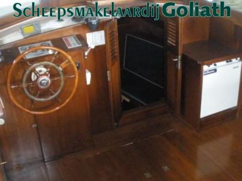 2010 Azimut 42E for sale