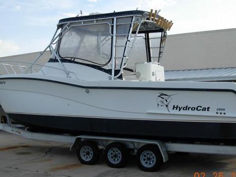 1997 Hydrocat 29 for sale