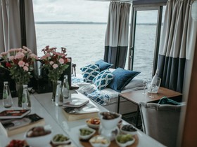 Buy 2022 HT Houseboats Delfin 500