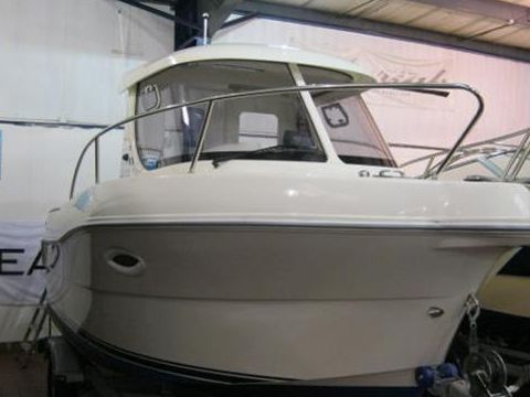  QUICKSILVER PILOTHOUSE 580