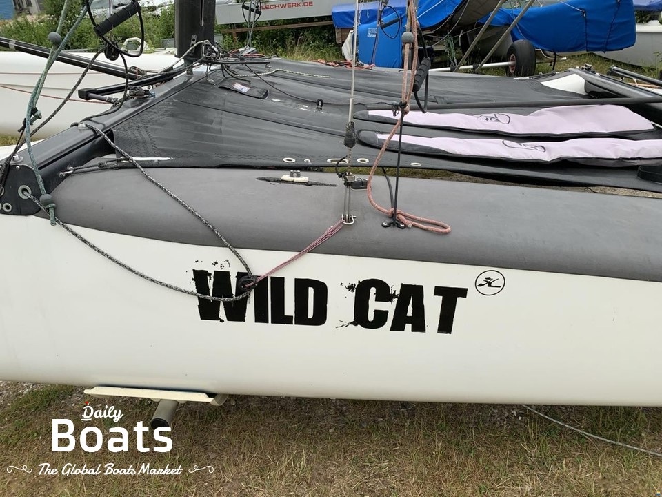 2010 Hobie Cat Wildcat F18 for sale. View price, photos and Buy 2010