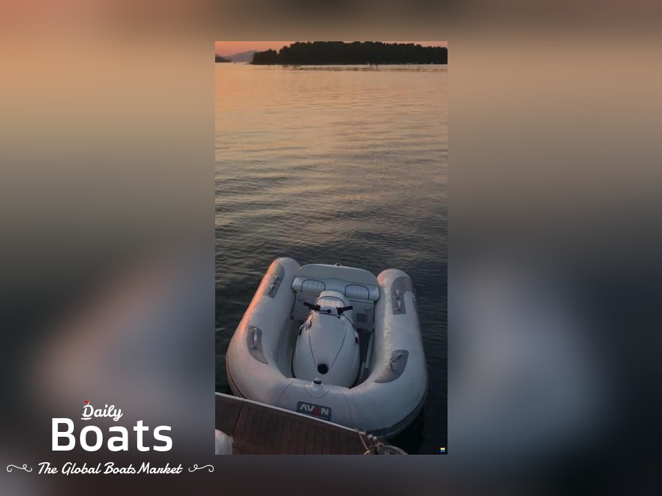 2004 Avon 320 Sea Jet for sale. View price, photos and Buy 2004 Avon