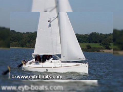 Beneteau First 211