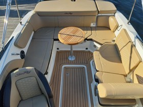 2021 Sea Ray 230 Sunsport Ob