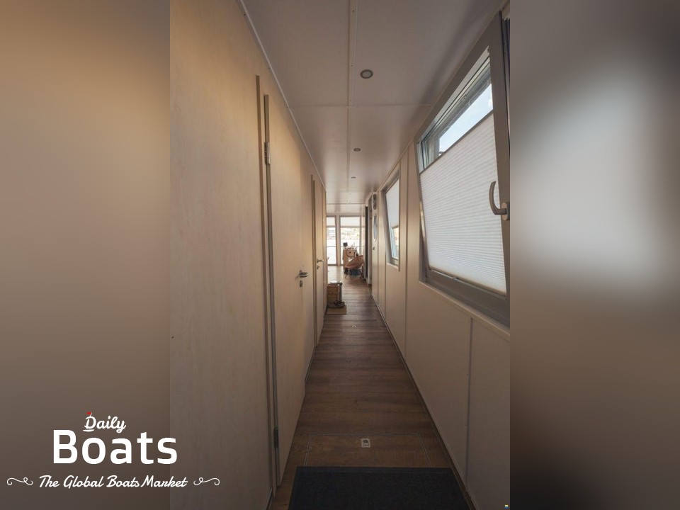 2015 Mare Akaroa Hausboot for sale. View price, photos and Buy 2015