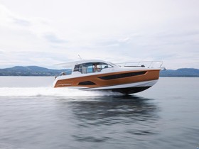 2022 Sealine C390