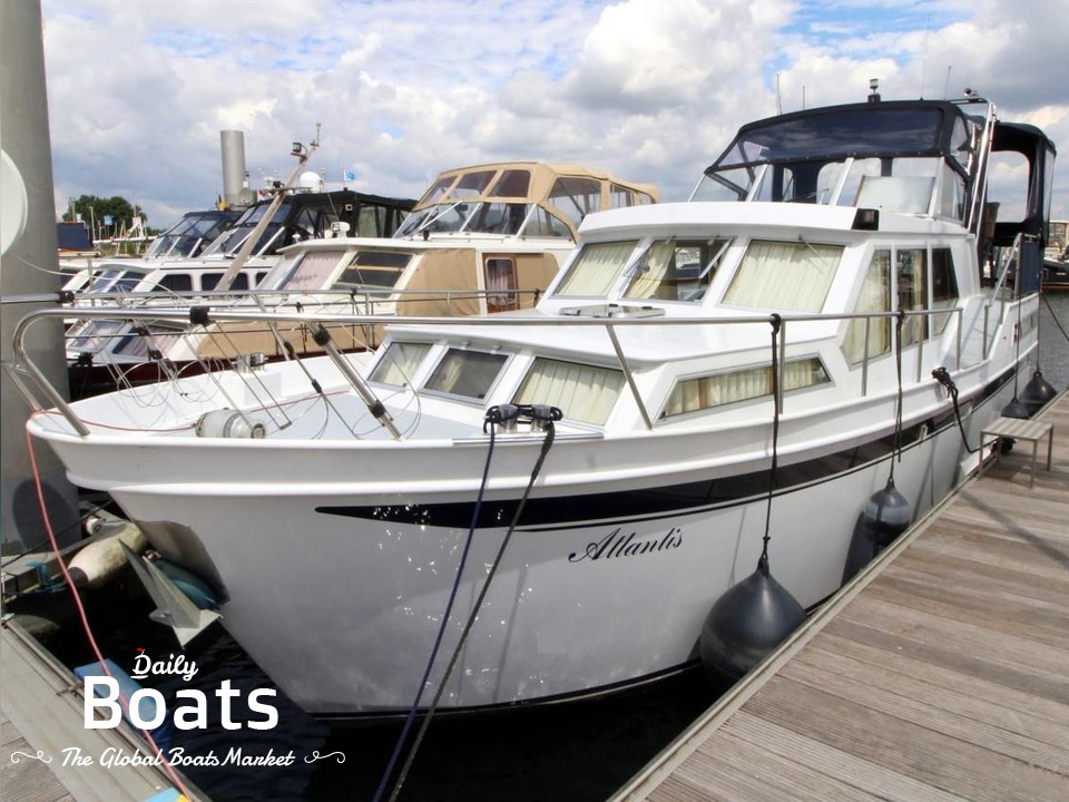 1997 Nautic 36