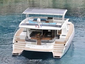 2016 Silent Yachts 64 in vendita