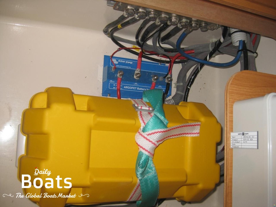 2011 Greenline 33 for sale. View price, photos and Buy 2011 Greenline