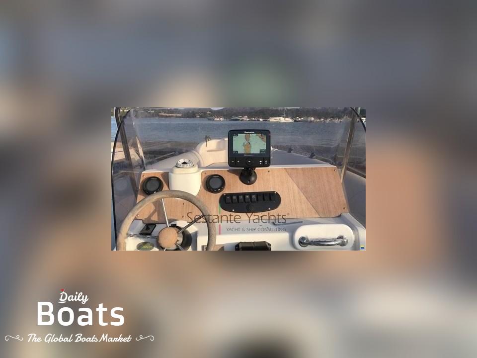 2005 Marlin Boat Marlin 23 Fb for sale. View price, photos and Buy 2005