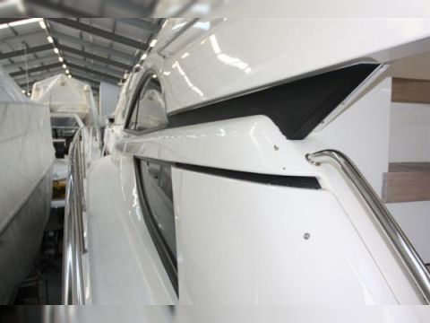 2003 Fairline Phantom 46