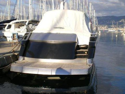 Pershing 56