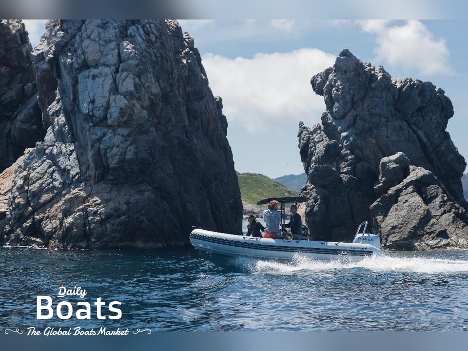 Bombard Explorer 700 à vendre. Voir le prix, les photos et Acheter