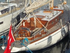 2007 Classic Sailing Yacht