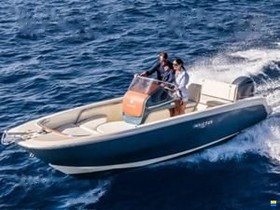 Buy 2021 Invictus Fx200
