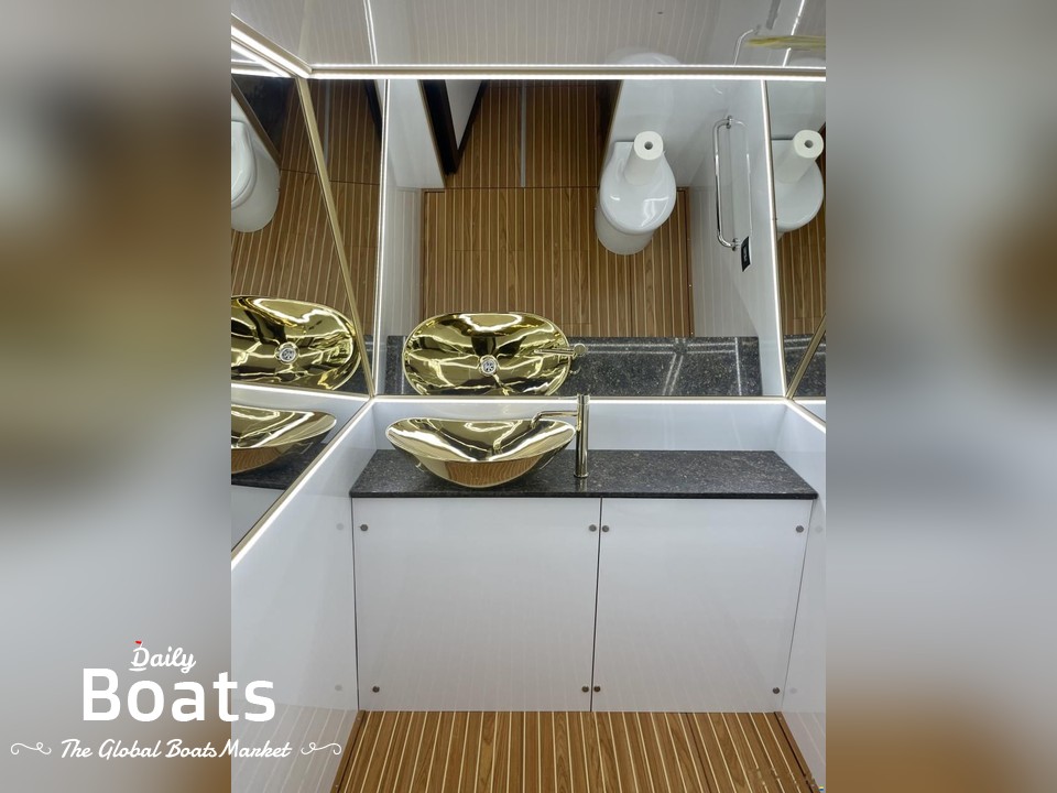 2022 Holiday Boat Sun Deck 394 for sale. View price, photos and Buy