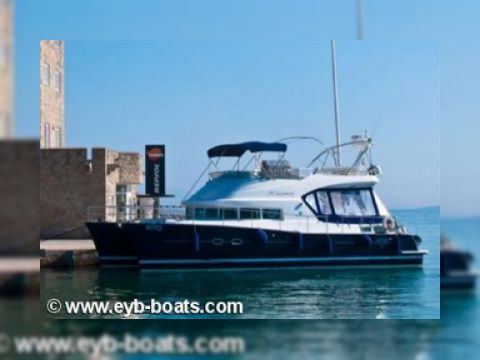 Lagoon Power 44