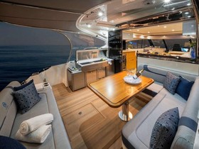 Kupiti Riviera 5400 Sport Yacht Platinum Edition