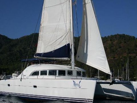 Osta 2002 Lagoon 380