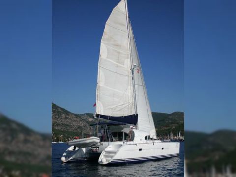 2002 Lagoon 380 myytävänä