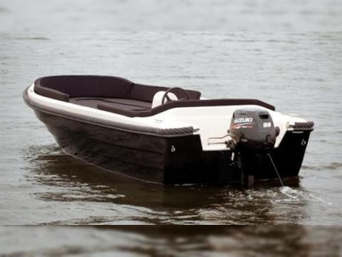 2013 Mariner 421