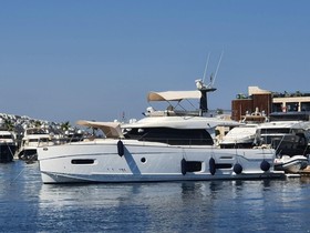 Azimut Magellano 53