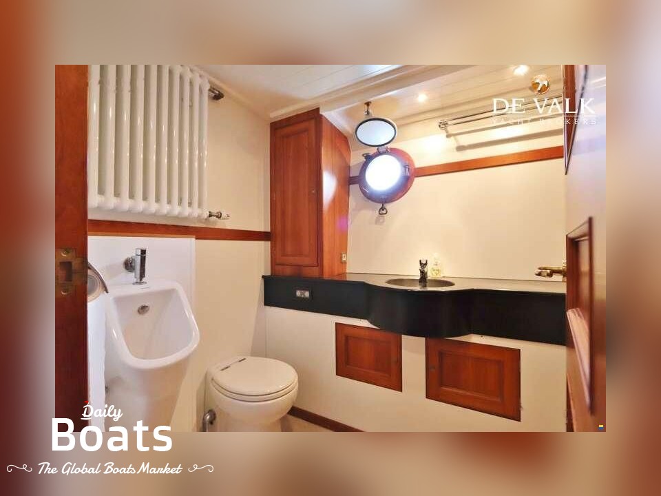 2010 Explorer Expedition Vessel 85 for sale. View price, photos and Buy