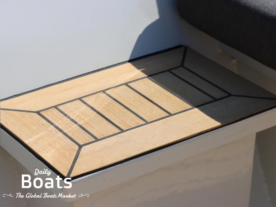 2022 Jewel 600 ETender for sale. View price, photos and Buy 2022 Jewel