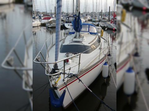 1979 Dufour 29