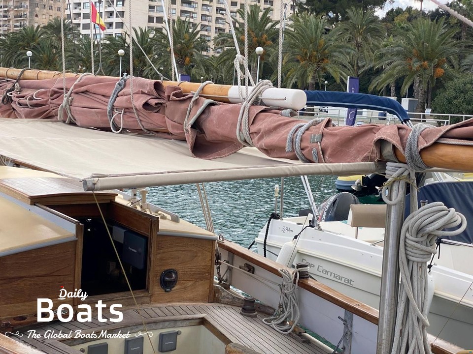 1999 Custom Essex Smack Yacht 29 for sale. View price, photos and Buy