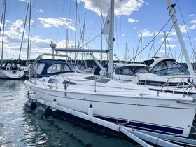 Hunter 33