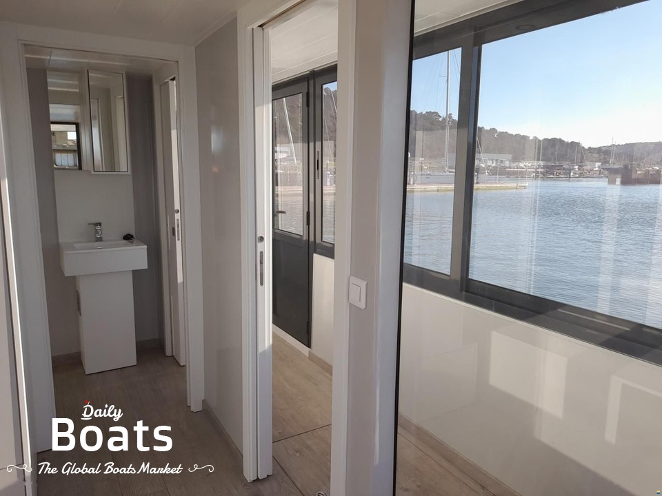 2022 Planus Náutica Aquacruise 1200 Catamaran House for sale. View