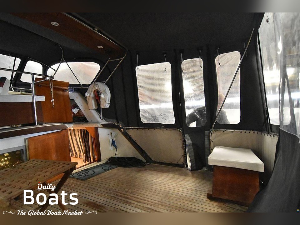 1990 Silverton 43 for sale. View price, photos and Buy 1990 Silverton