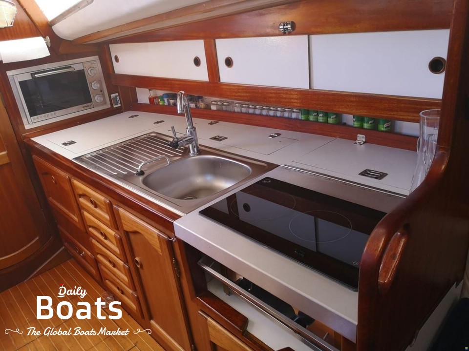 1992 Hacker Boats Caribic 40+ for sale. View price, photos and Buy 1992