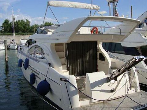 Azimut 46 Flybridge