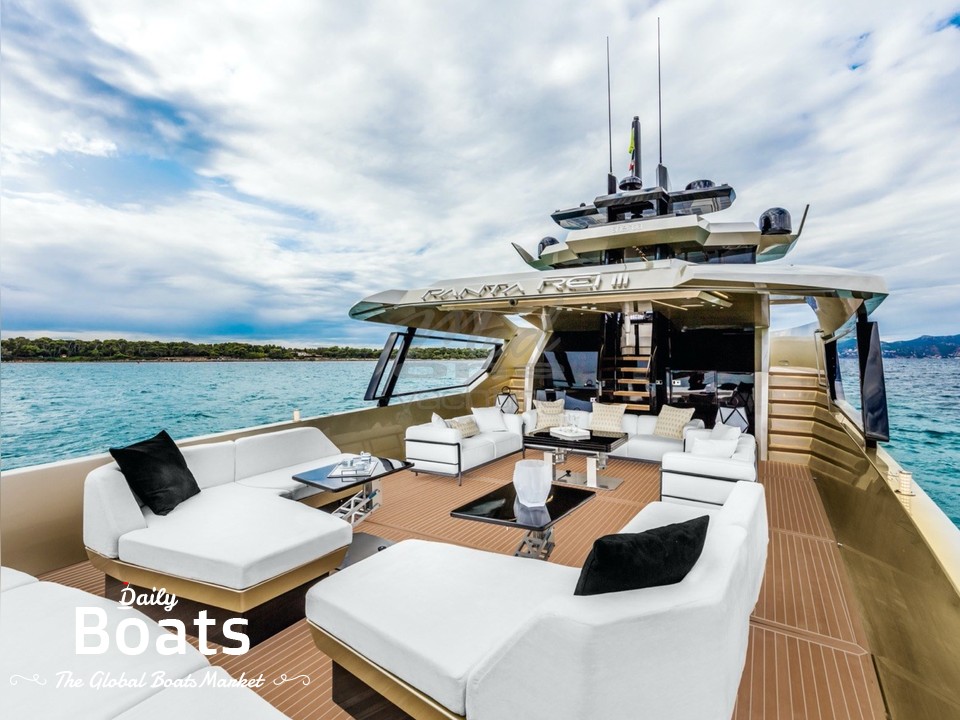 2015 Arcadia Yachts Sherpa for sale. View price, photos and Buy 2015
